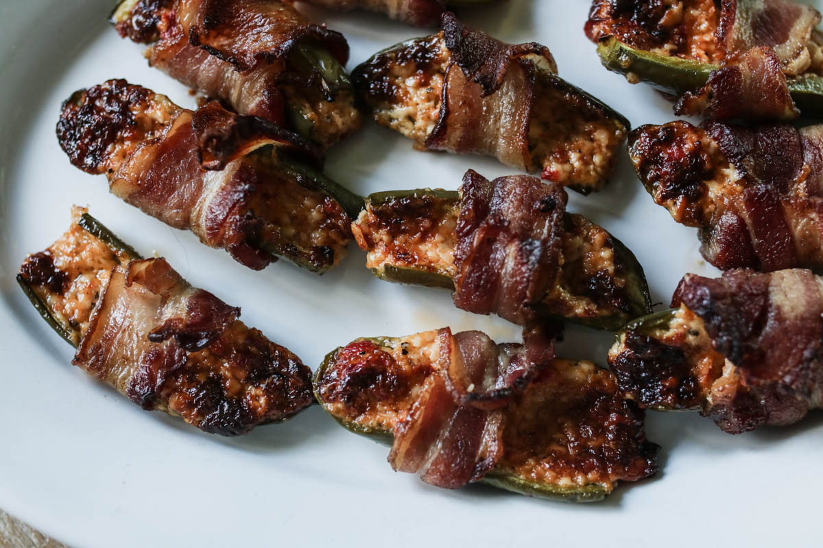 bacon wrapped pimento cheese jalapeno poppers
