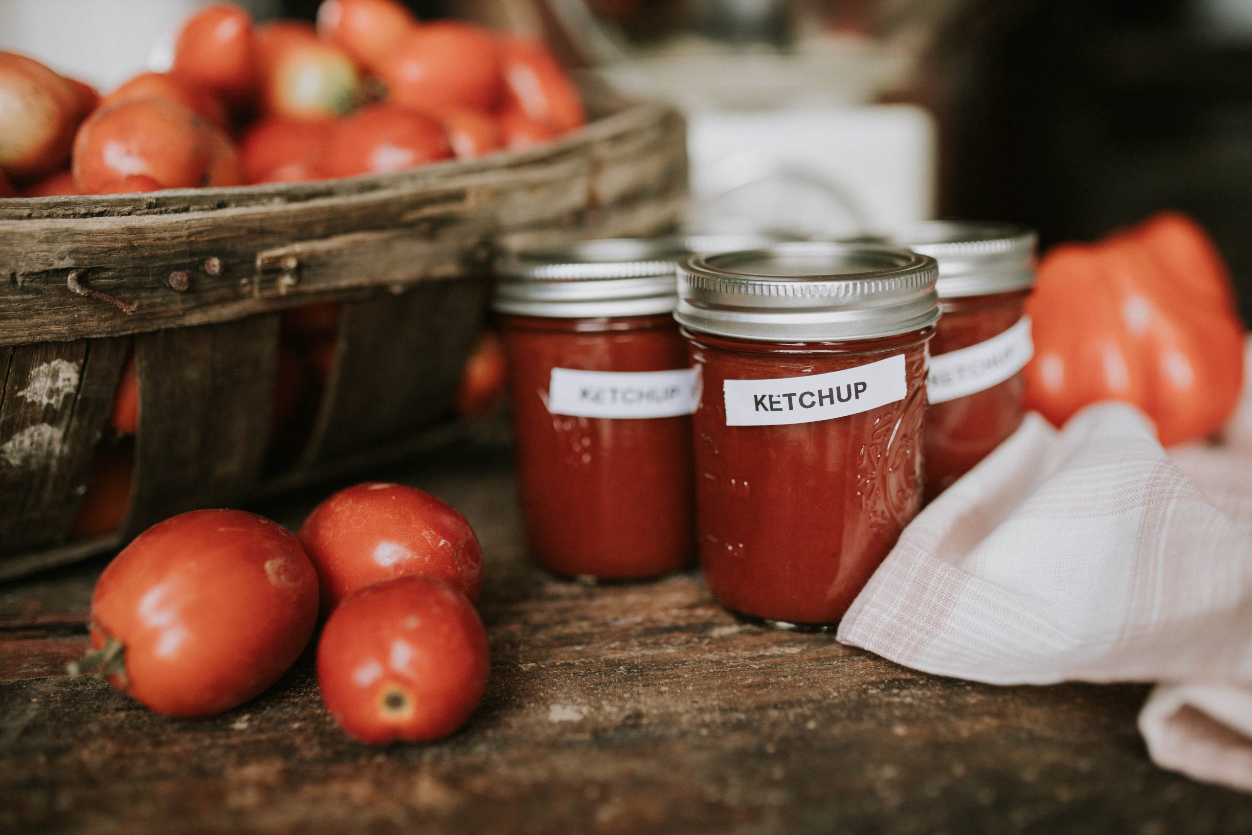 Homemade Ketchup from the Ball Canning Book