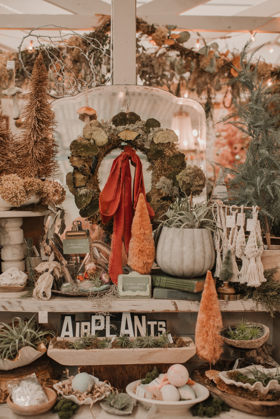 Mossy Maidens Booth at the Found cottage